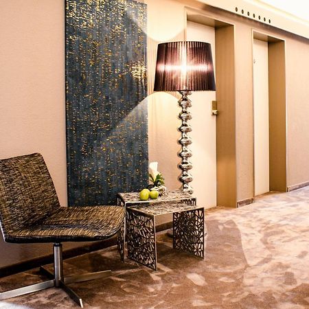 היילברון Arkade Hotel Am Theater מראה חיצוני תמונה