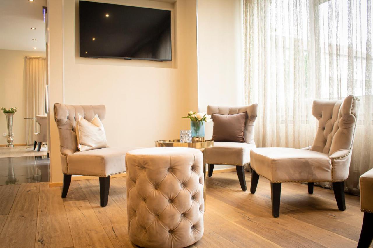 היילברון Arkade Hotel Am Theater מראה חיצוני תמונה