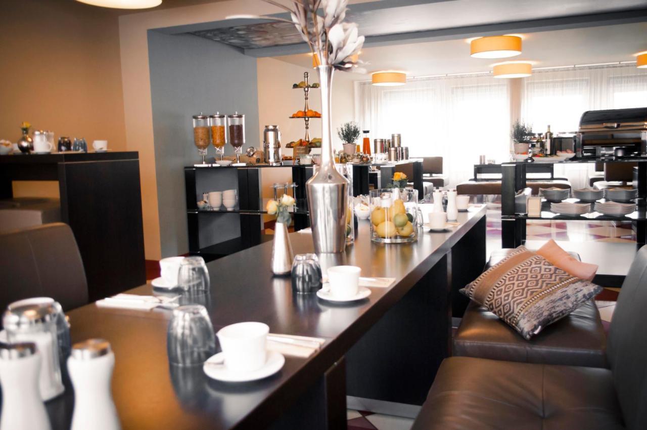 היילברון Arkade Hotel Am Theater מראה חיצוני תמונה