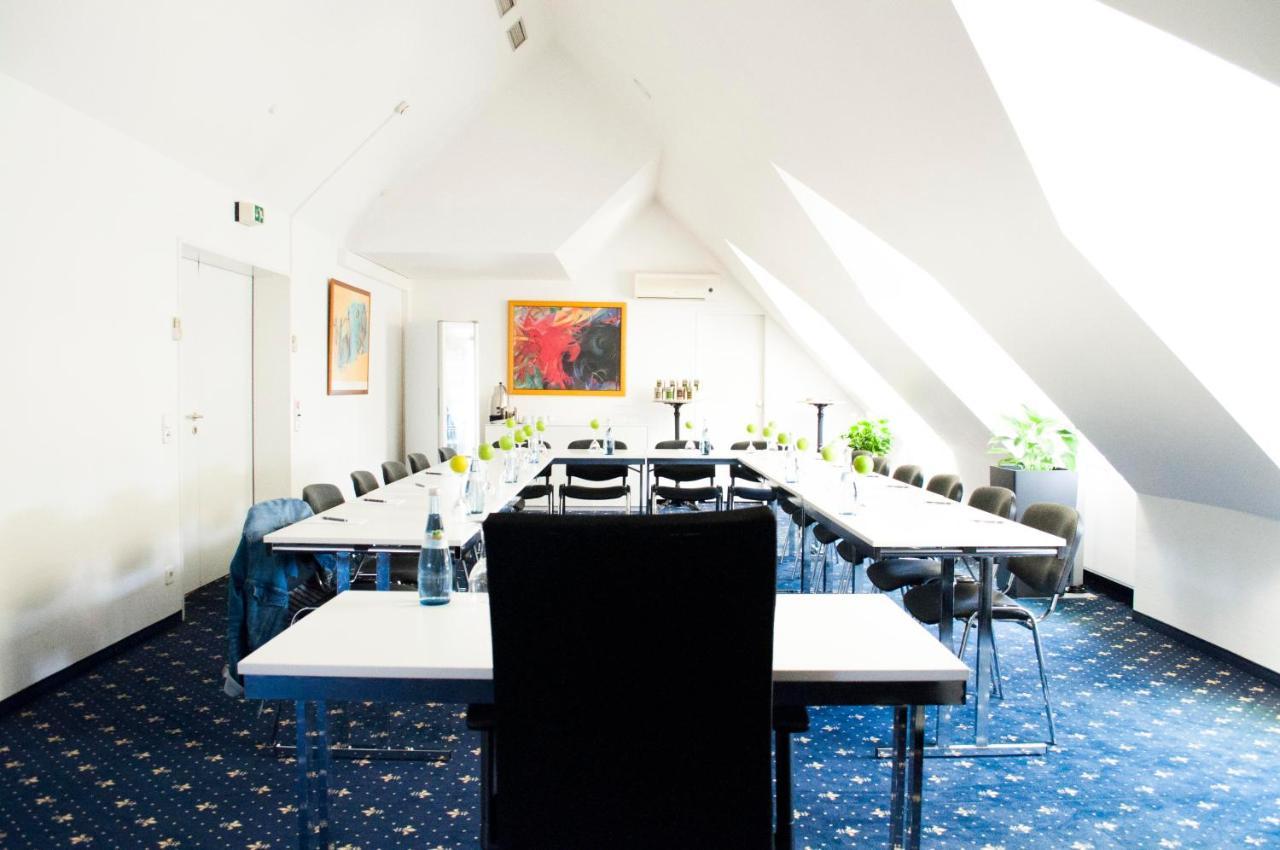 היילברון Arkade Hotel Am Theater מראה חיצוני תמונה