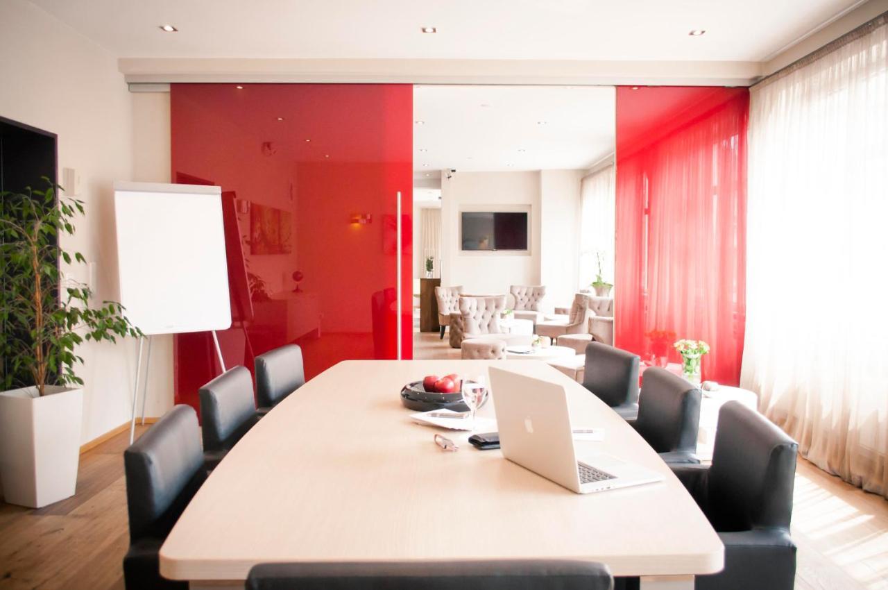 היילברון Arkade Hotel Am Theater מראה חיצוני תמונה